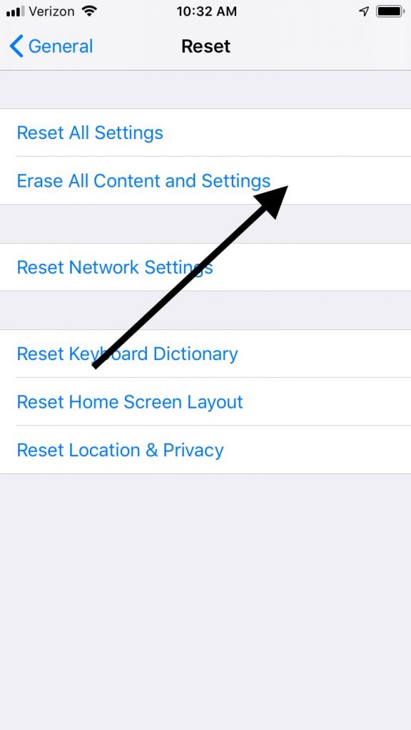 iPhoneのすべてのコンテンツと設定を消去します