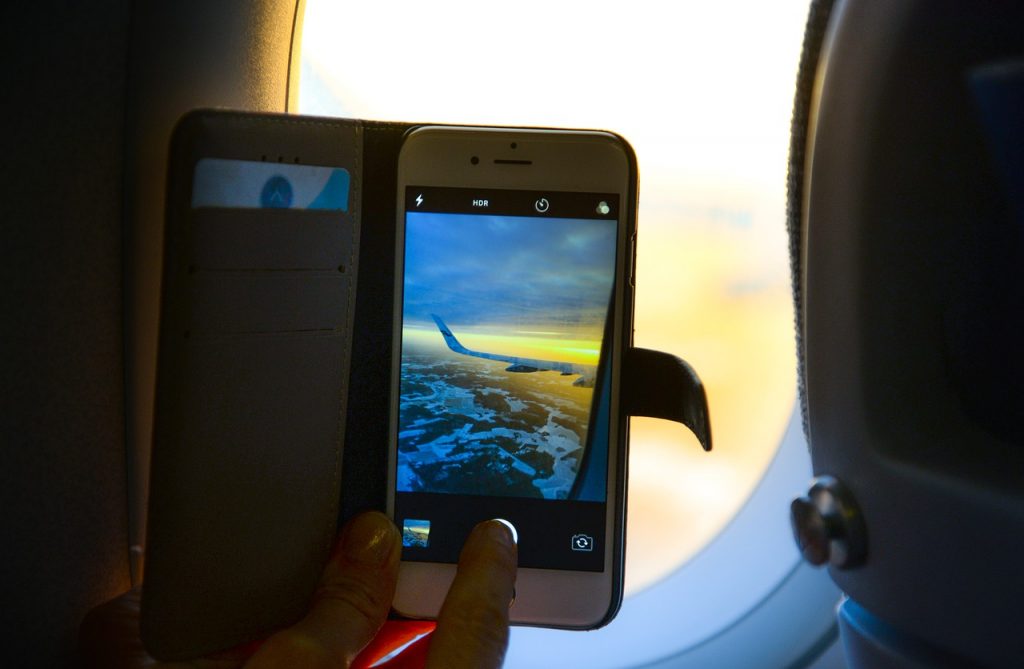 飛行機モードで写真を撮ります